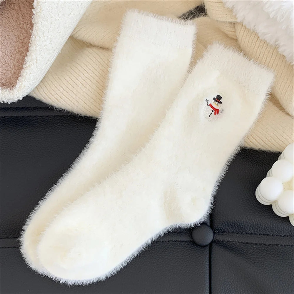 Snowflake Snugs Socks